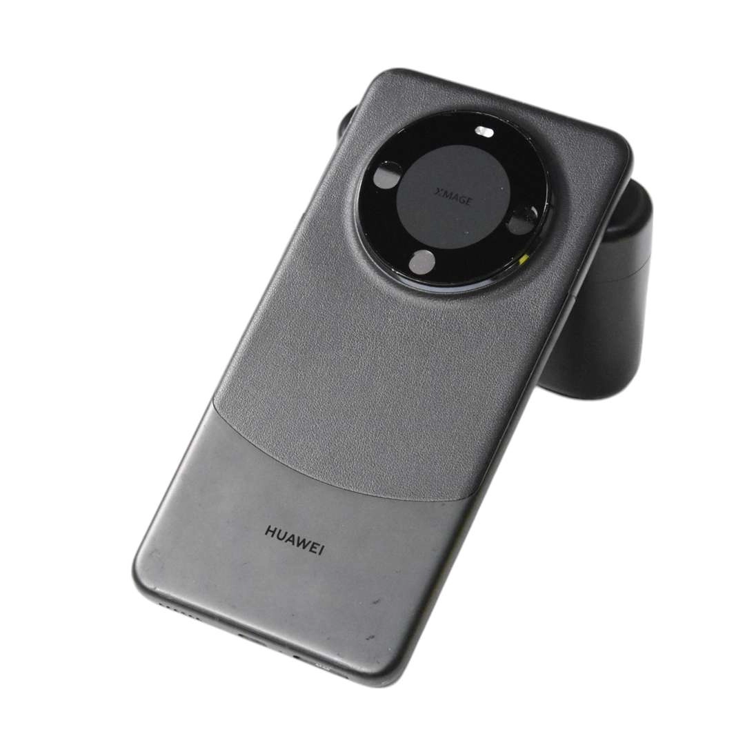 Thay vỏ máy Huawei Mate 60 Pro kèm kính camera sau